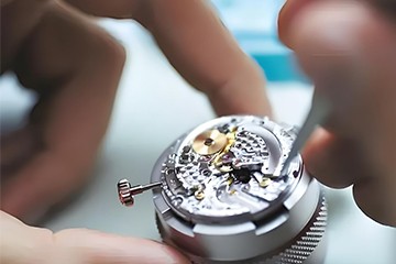 太原欧米茄手表进水了维修